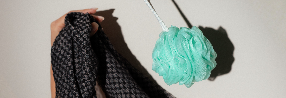 Loofah vs. Sima Towel: The Comparison Table Your Skin Needs